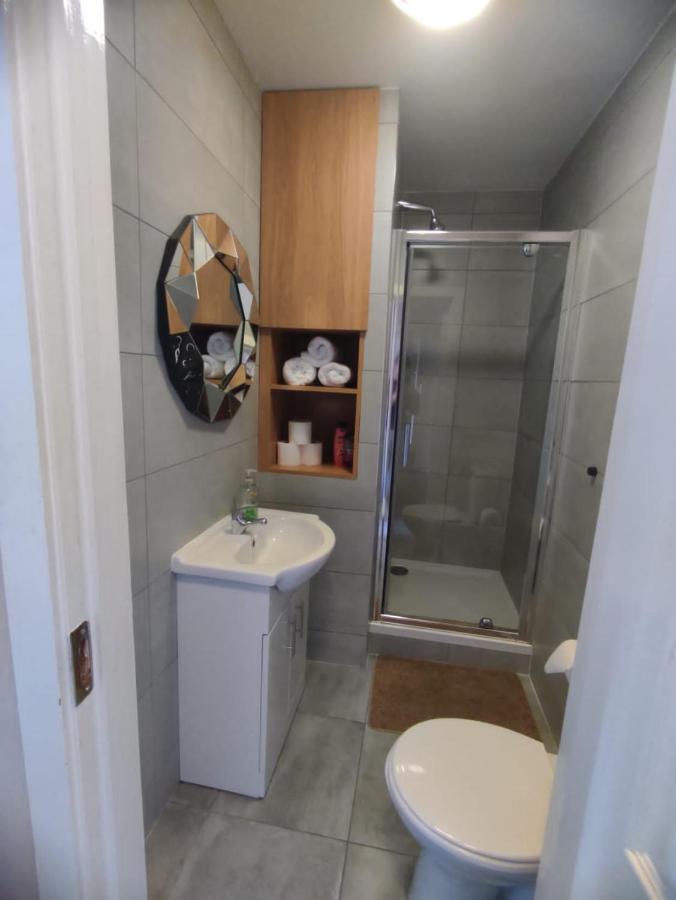 Kgt House Bed and breakfast 3*